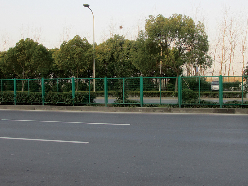 圍(wei)牆護(hù)欄(lan)圖(tu)片(pian)