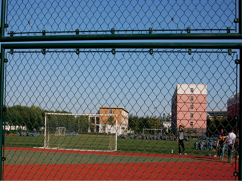 湖州(zhou)圍(wei)牆(qiang)護欄(lan)