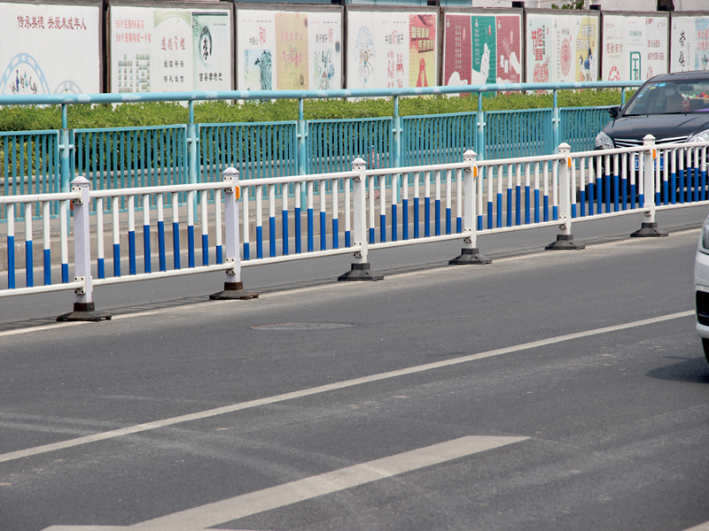 常槼護欄(lan)定(ding)做