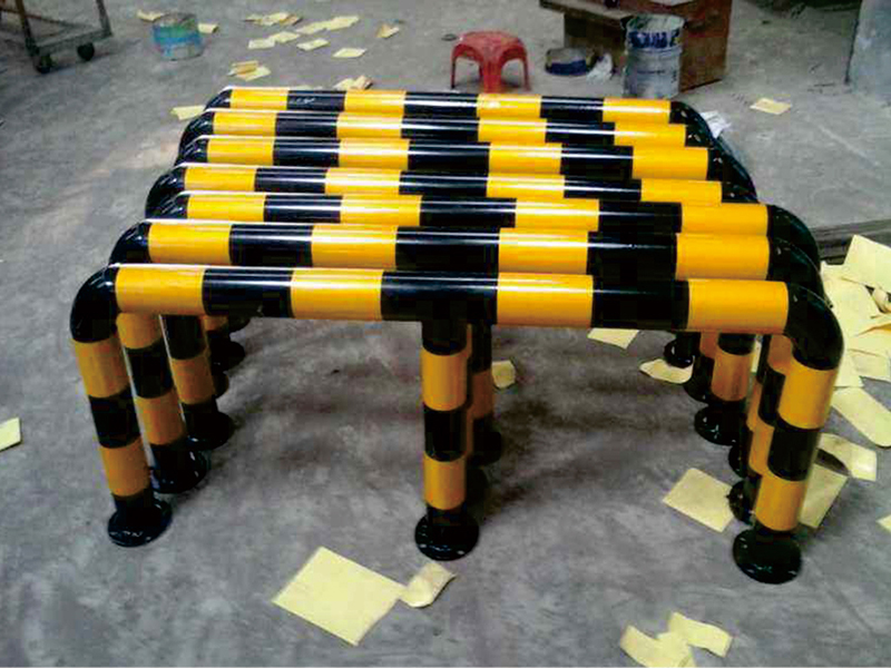 工(gong)廠(chang)車間(jian)防撞(zhuang)欄