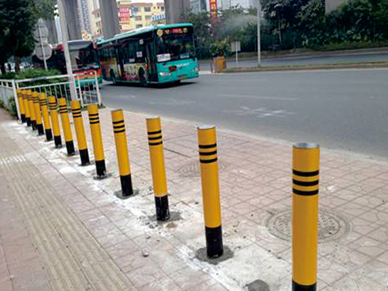 防撞欄(lan)價格(ge)